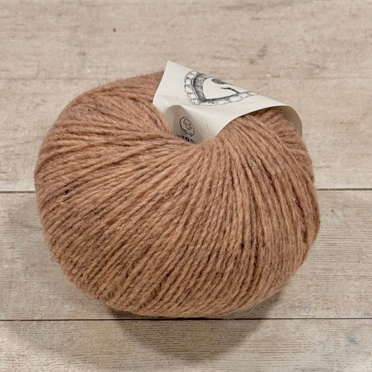 Cautiva by Wooldreamers