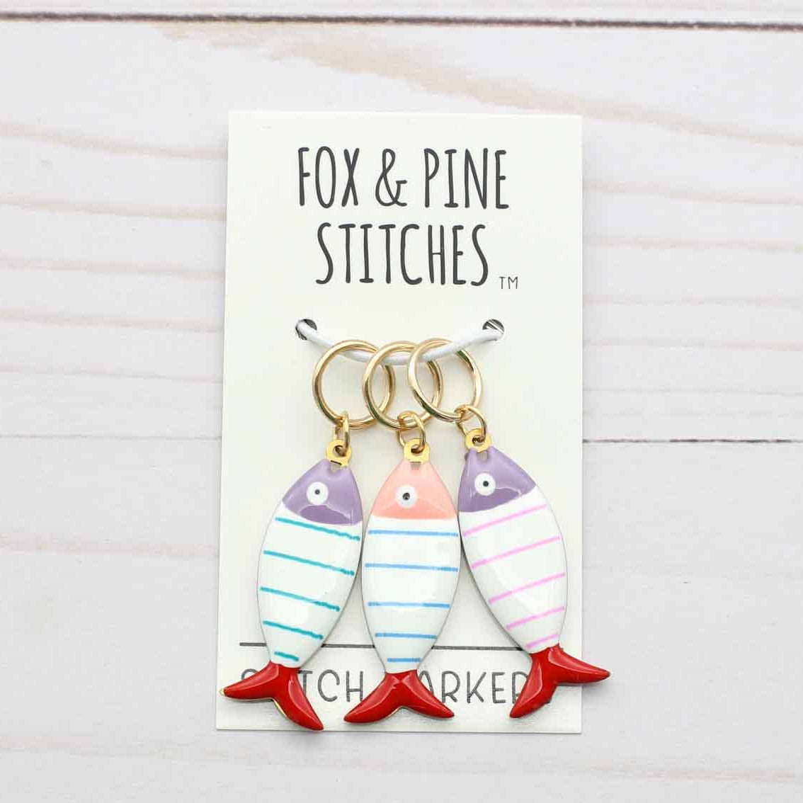 Little Fishies | Stitch Markers Fox & Pine Stitches