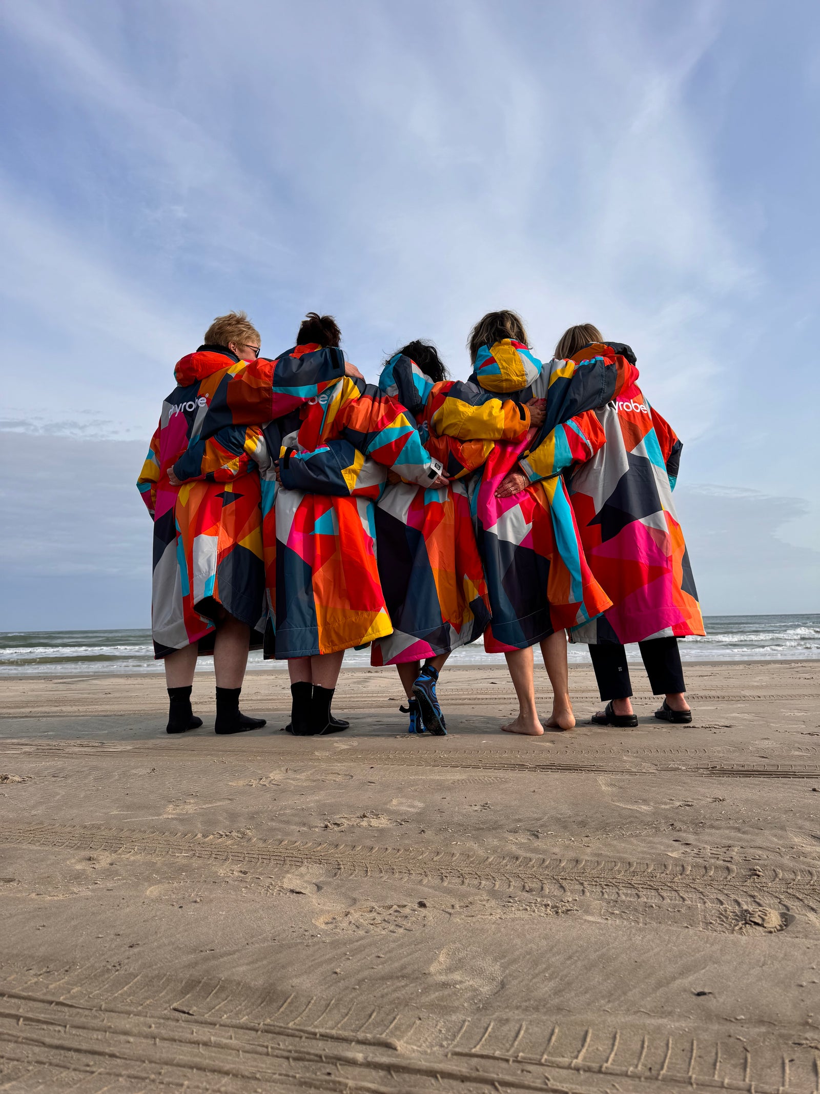 Limited Edition Abstract Dryrobe – Just One More Row