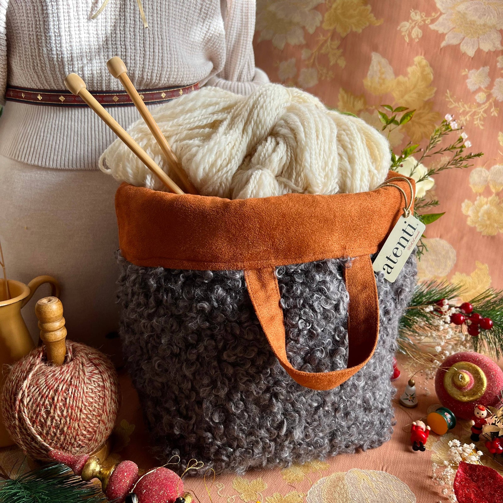 Knitting and Crochet Organizer Project Bag: Curly Cute Charcoal Hope Basket