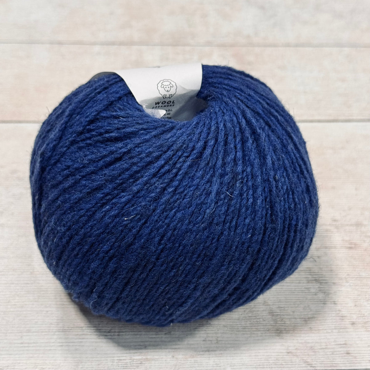 Cautiva by Wooldreamers