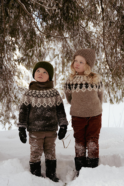 Lakeside Stitches - Gentle Knits from the North