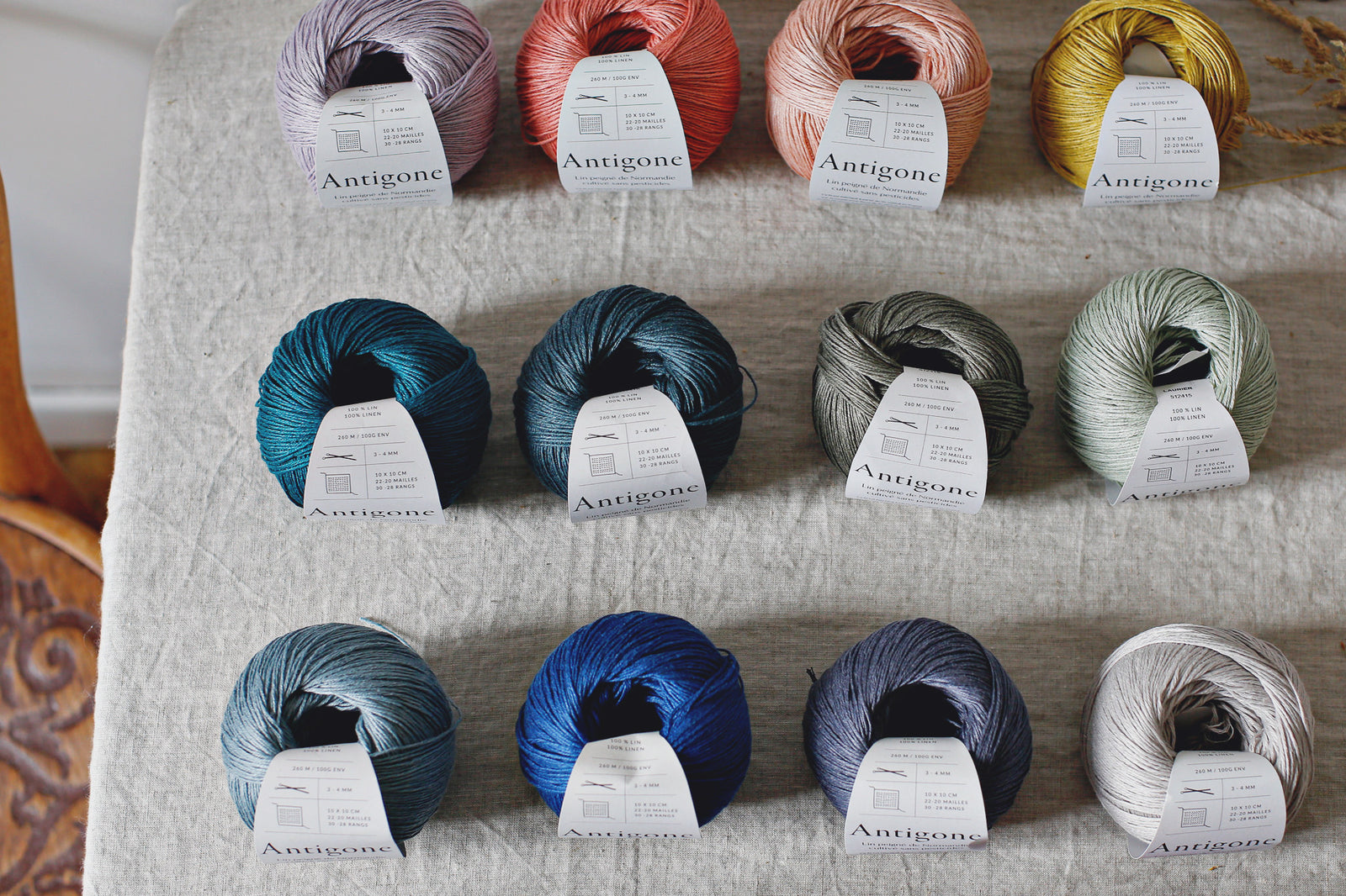 Antigone by de rerum natura