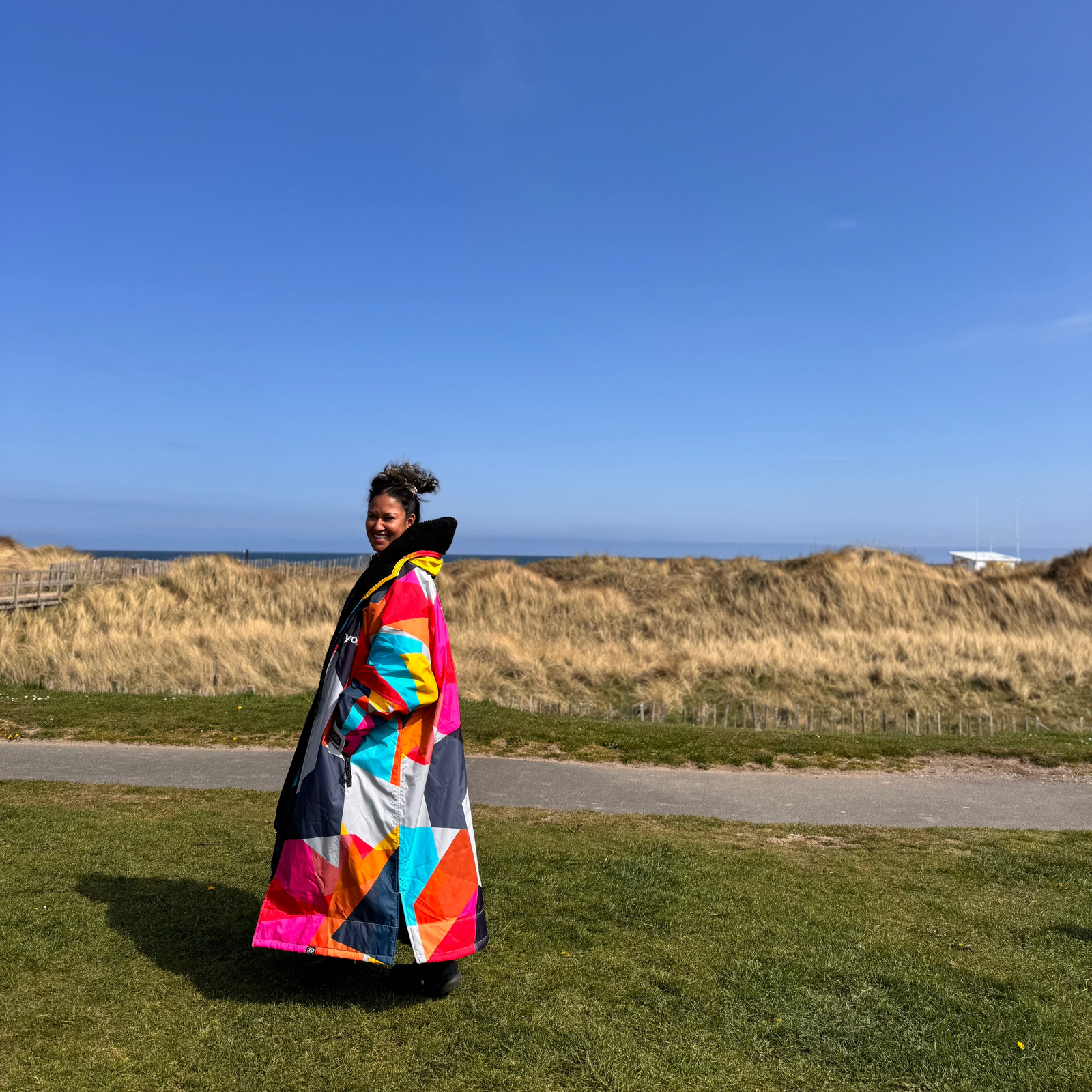 Limited Edition Abstract Dryrobe – Just One More Row