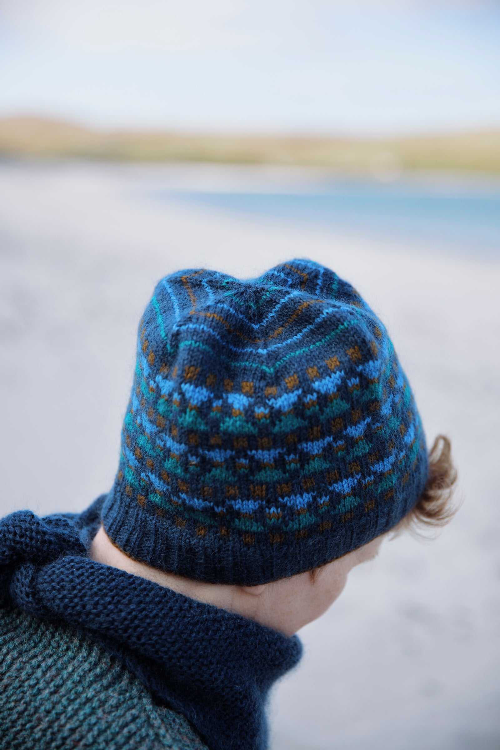 Shetland Shades: Stories in Wool by Gudrun Johnston