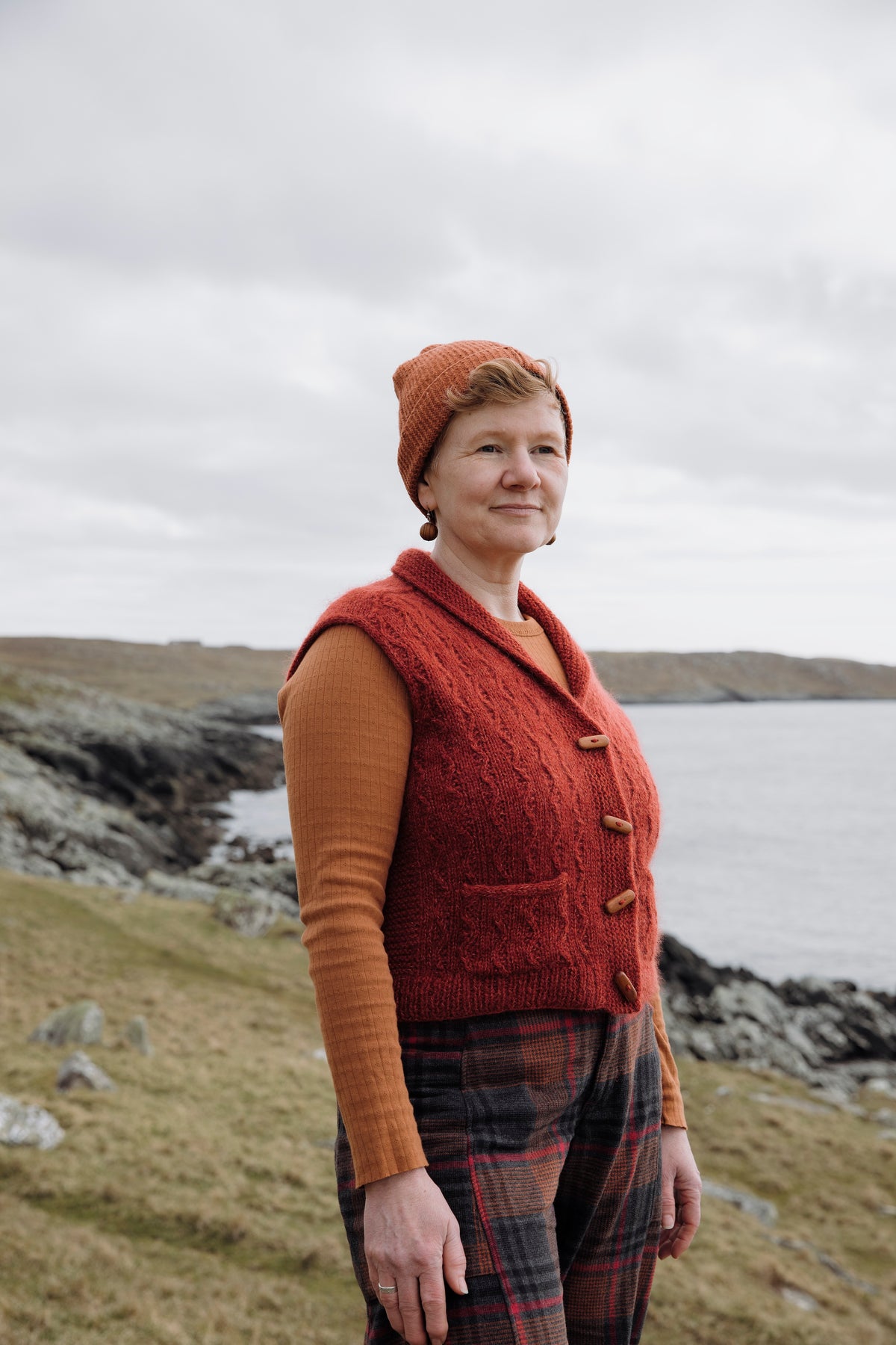 Shetland Shades: Stories in Wool by Gudrun Johnston