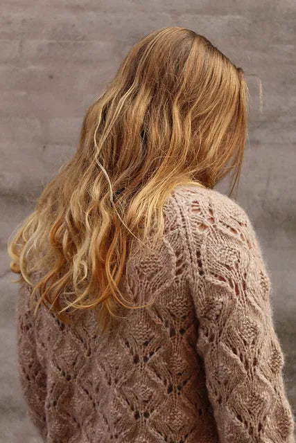 Hydrangeas Sweater Kit with Snefnug