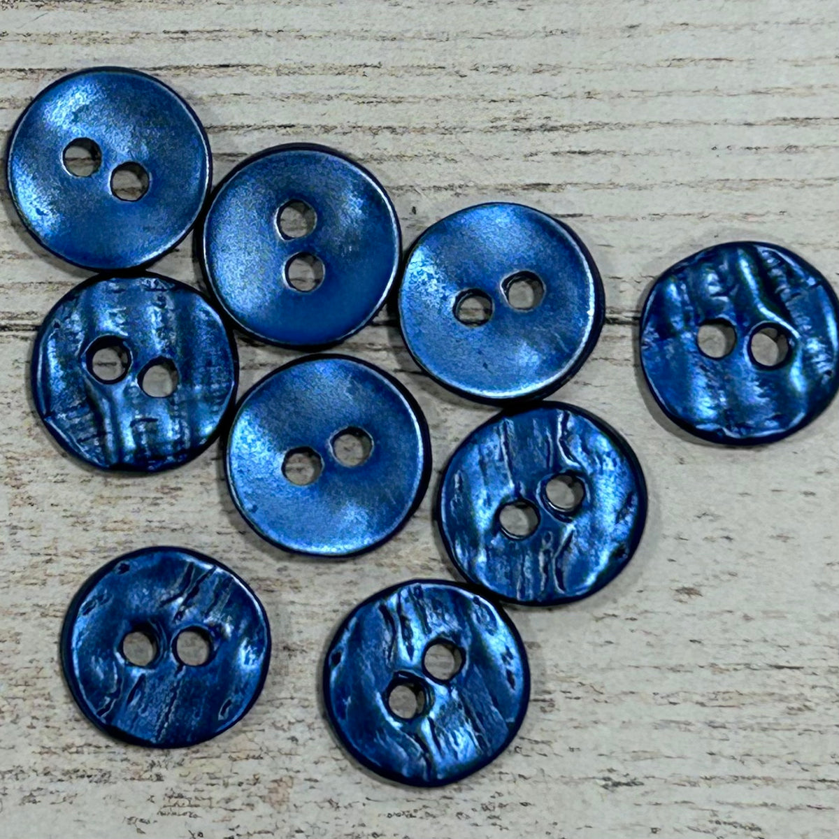 12mm - Blue Metal Undulating Imitation Abalone Shell, Blue Back