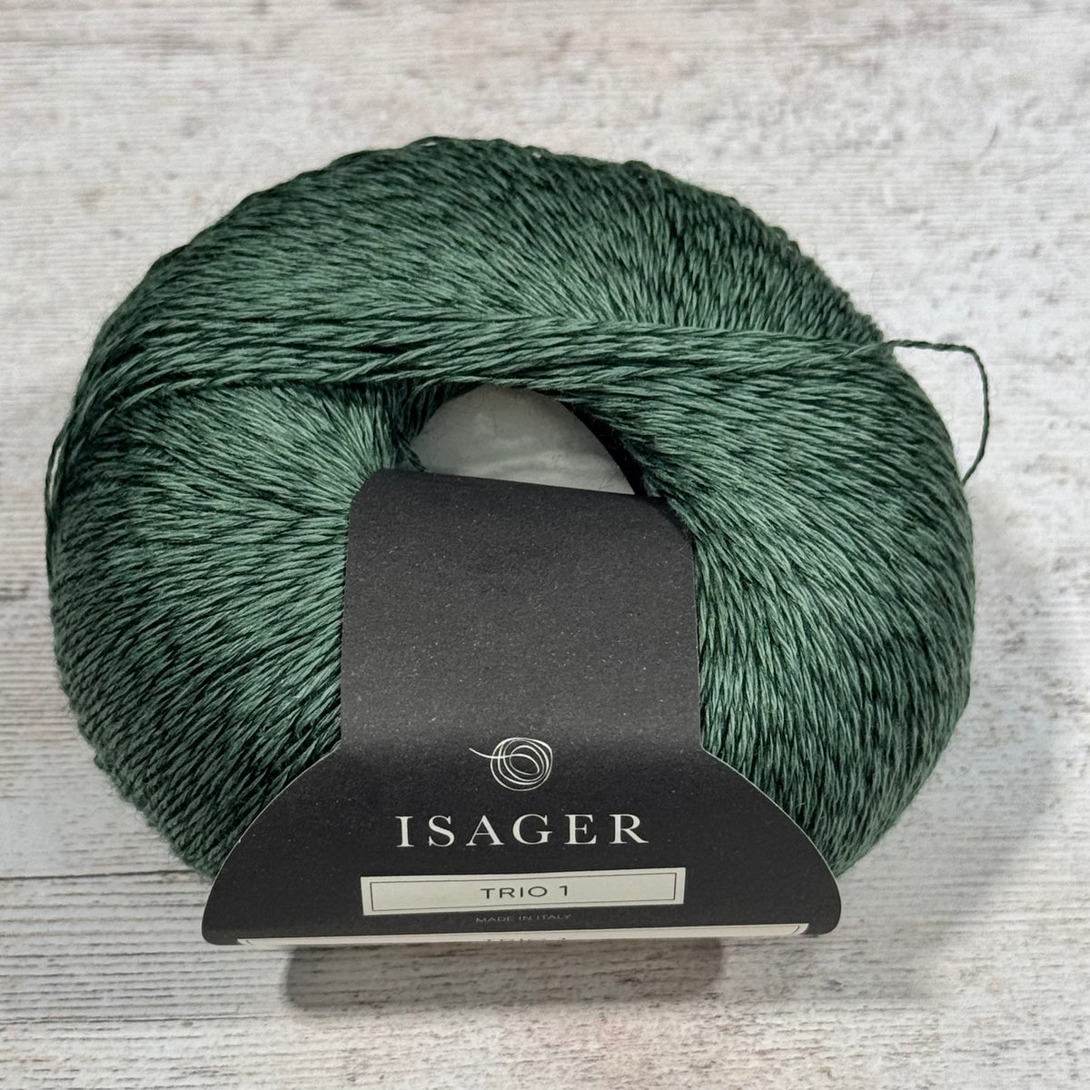 Isager Trio 1