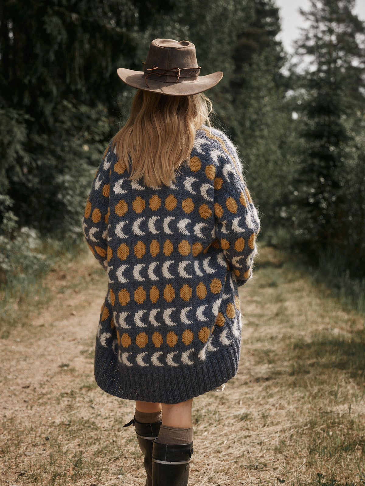 Knitted Kalevala III by Jenna Kostet