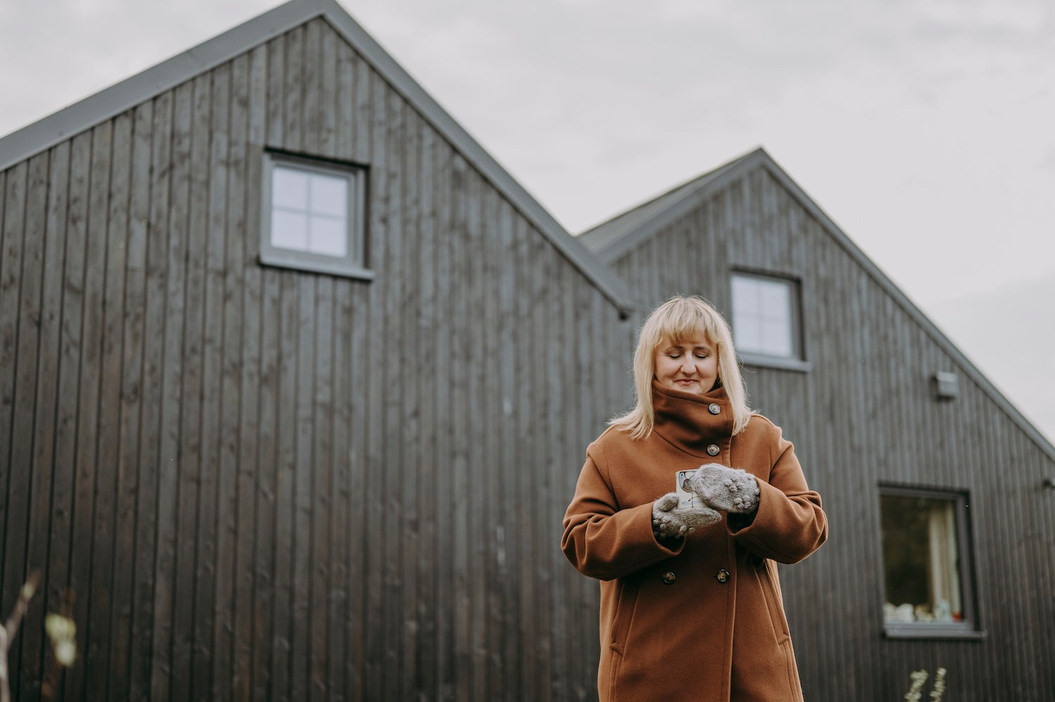 Seasons of Stitches by Justyna Lorkowska