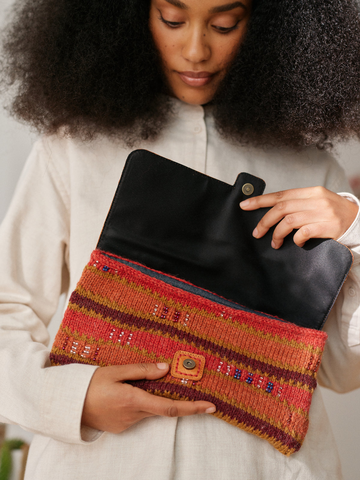 Beaded Colourwork: A Modern Approach to Knitting with Beads by Jeanette Sloan