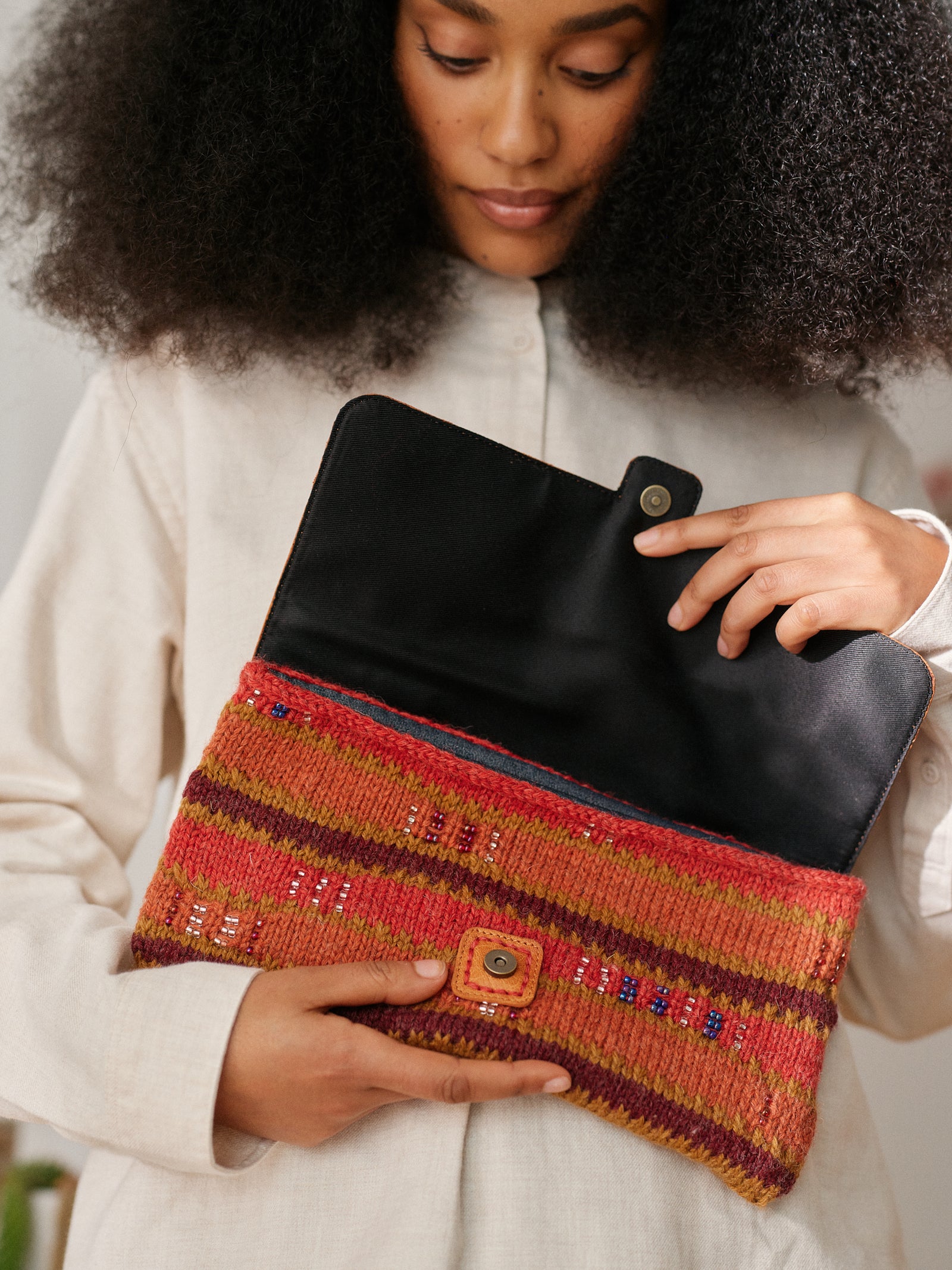 Beaded Colourwork: A Modern Approach to Knitting with Beads by Jeanette Sloan