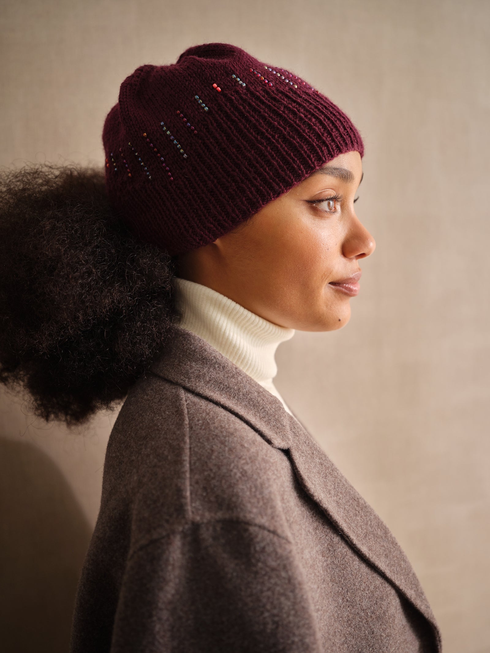 Beaded Colourwork: A Modern Approach to Knitting with Beads by Jeanette Sloan