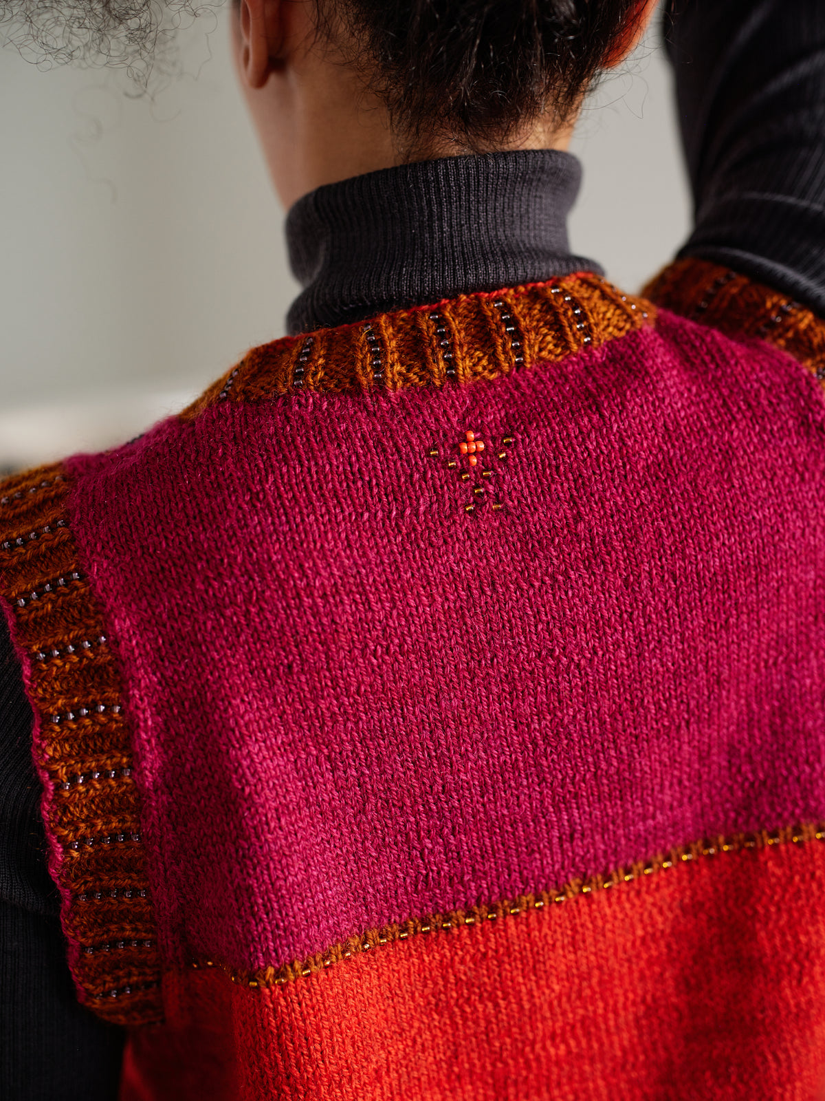 Beaded Colourwork: A Modern Approach to Knitting with Beads by Jeanette Sloan