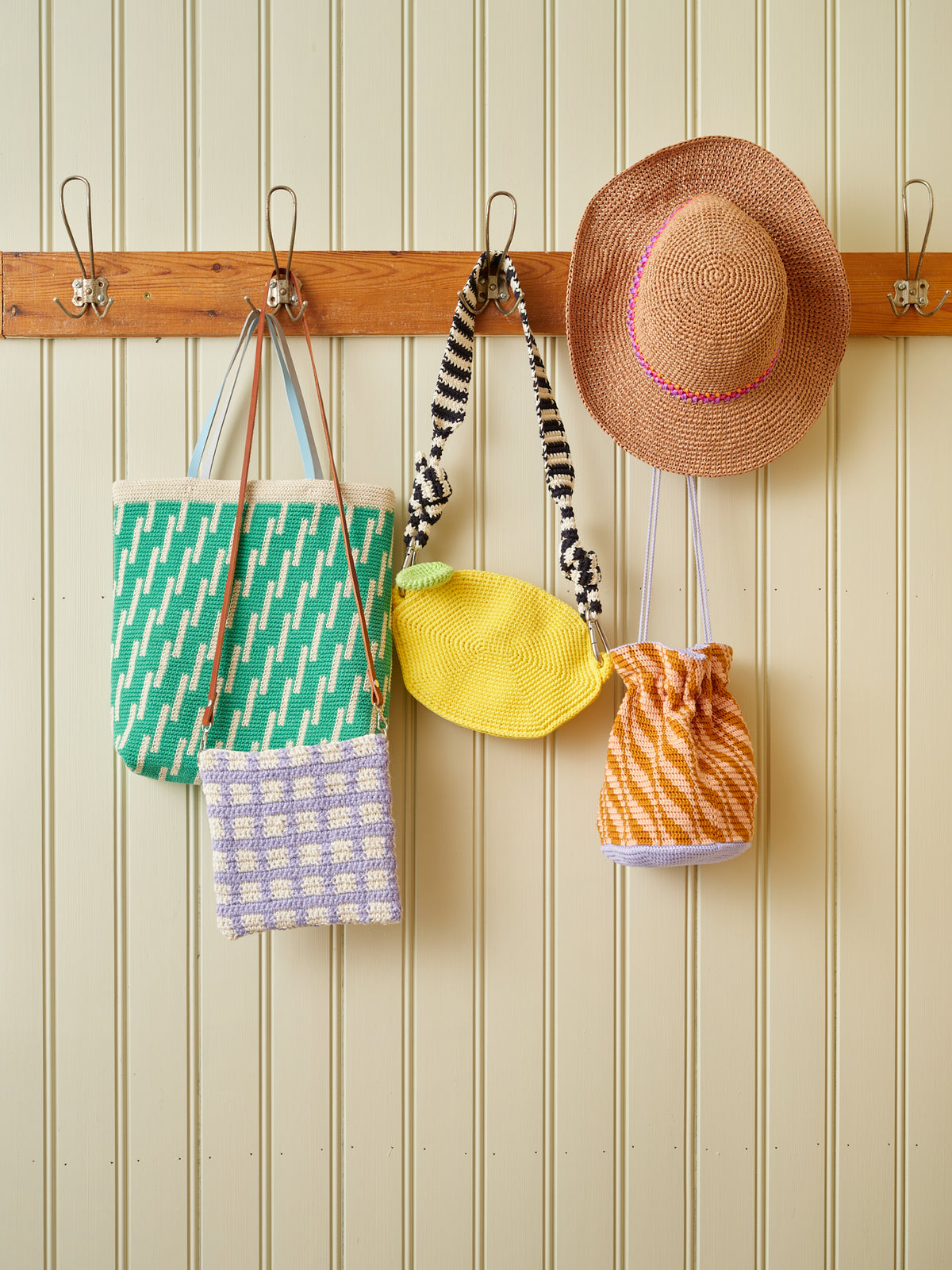 Let's Crochet by Laine