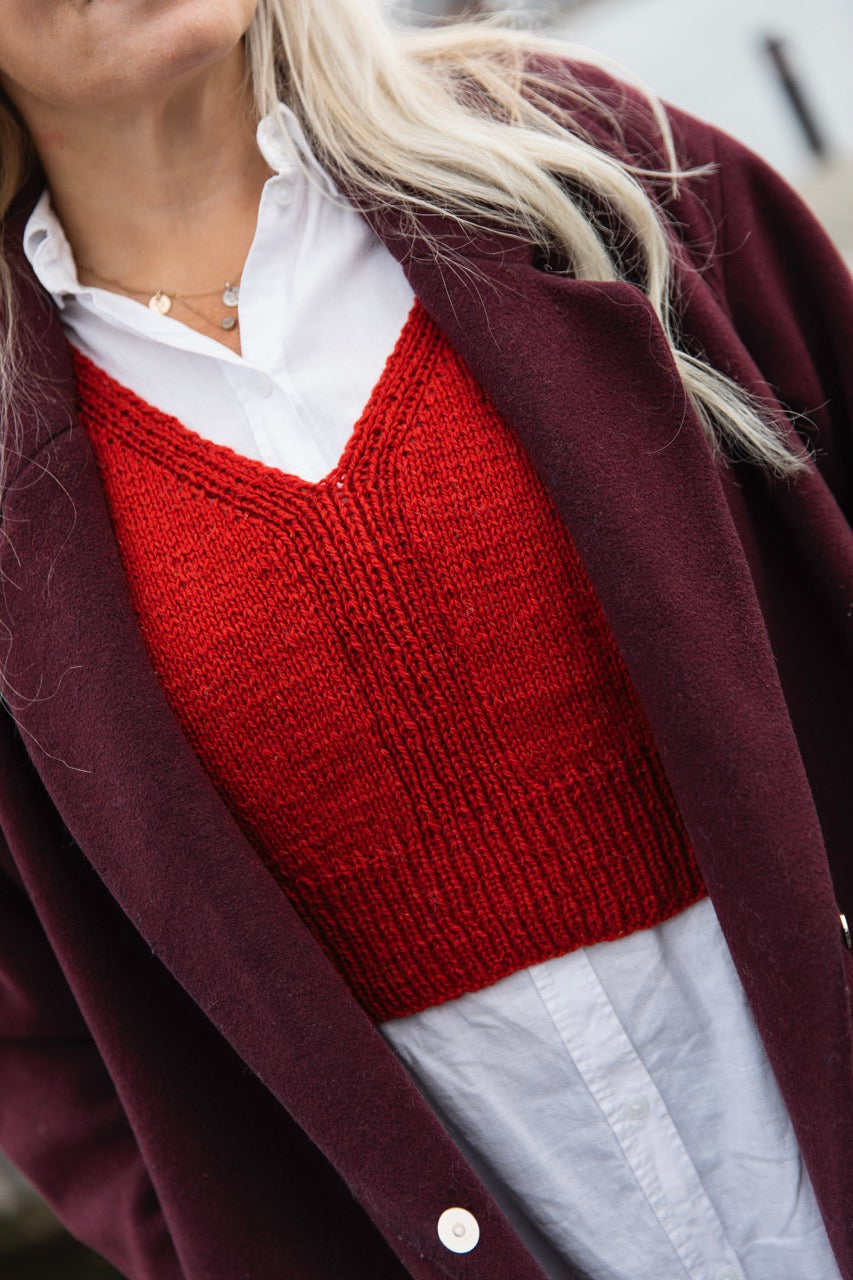 Everyday Knits: Everyday Wardrobe Essentials