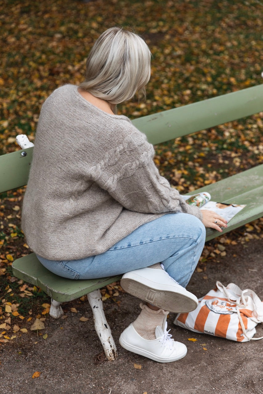 Everyday Knits: Everyday Wardrobe Essentials