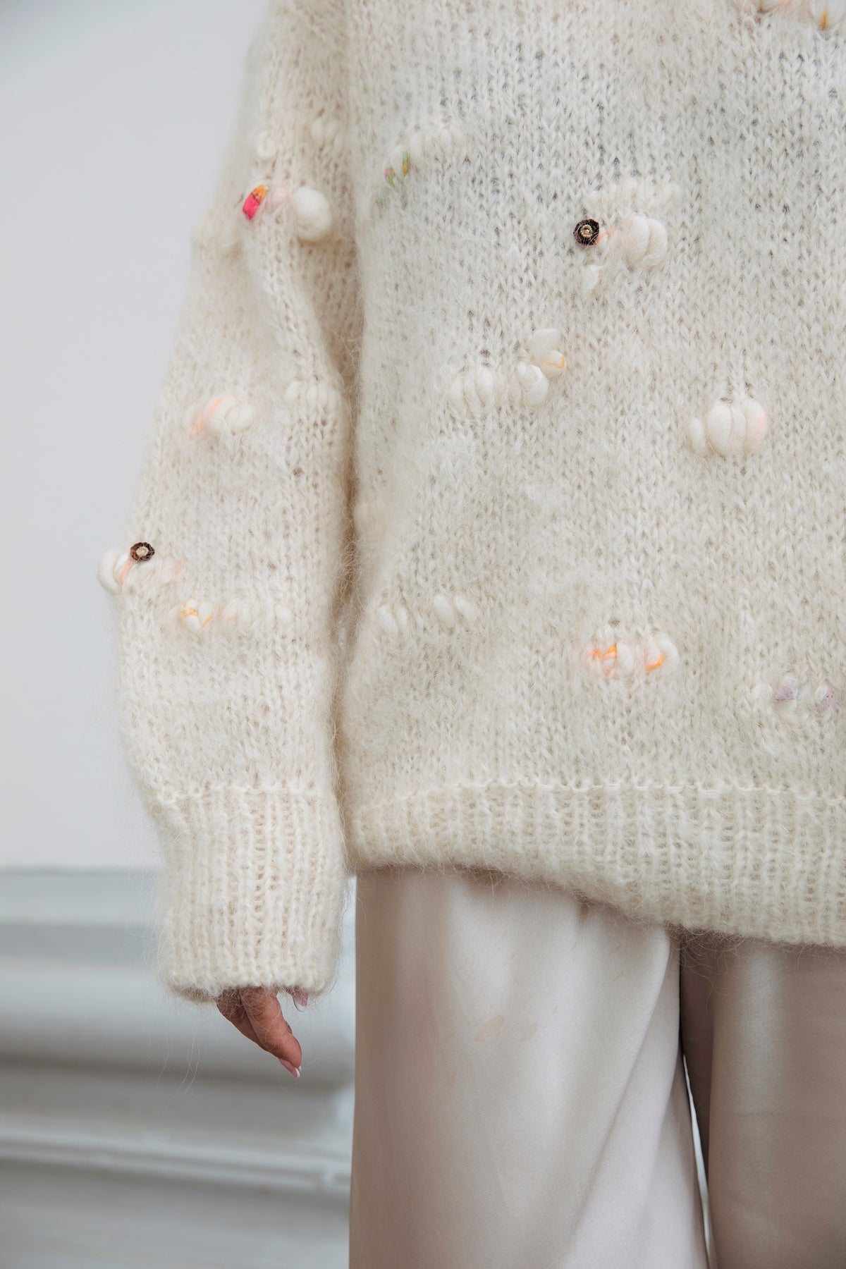 Nordic Chic: Knitting a Modern Wardrobe by Leeni Hoimela