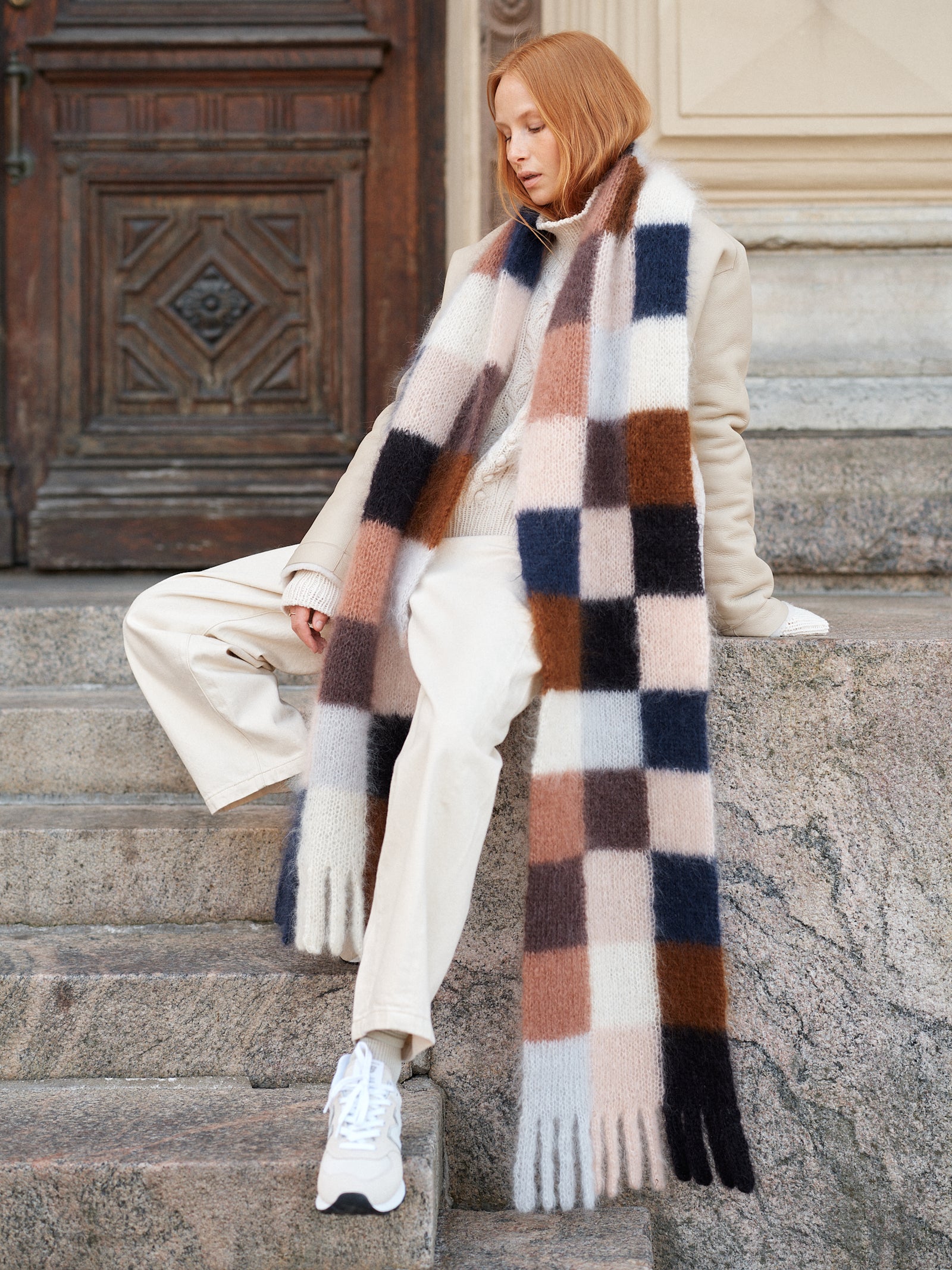 Nordic Chic: Knitting a Modern Wardrobe by Leeni Hoimela