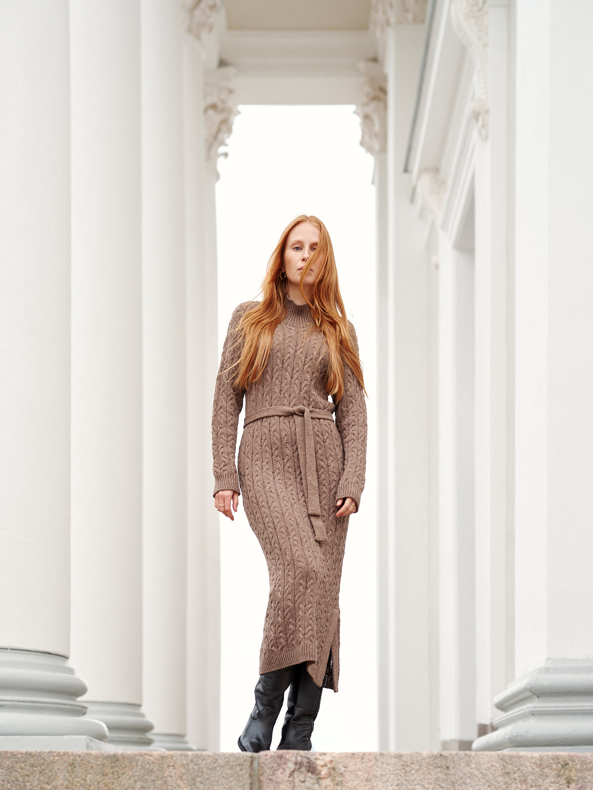 Nordic Chic: Knitting a Modern Wardrobe by Leeni Hoimela