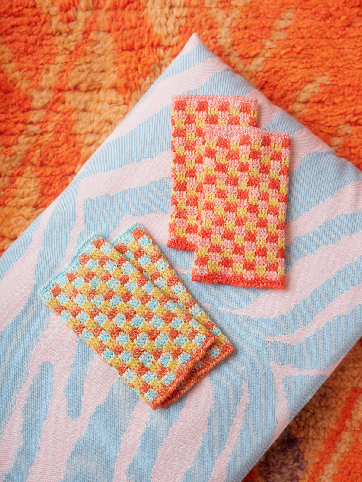 Let's Crochet: Issue 2 by Laine