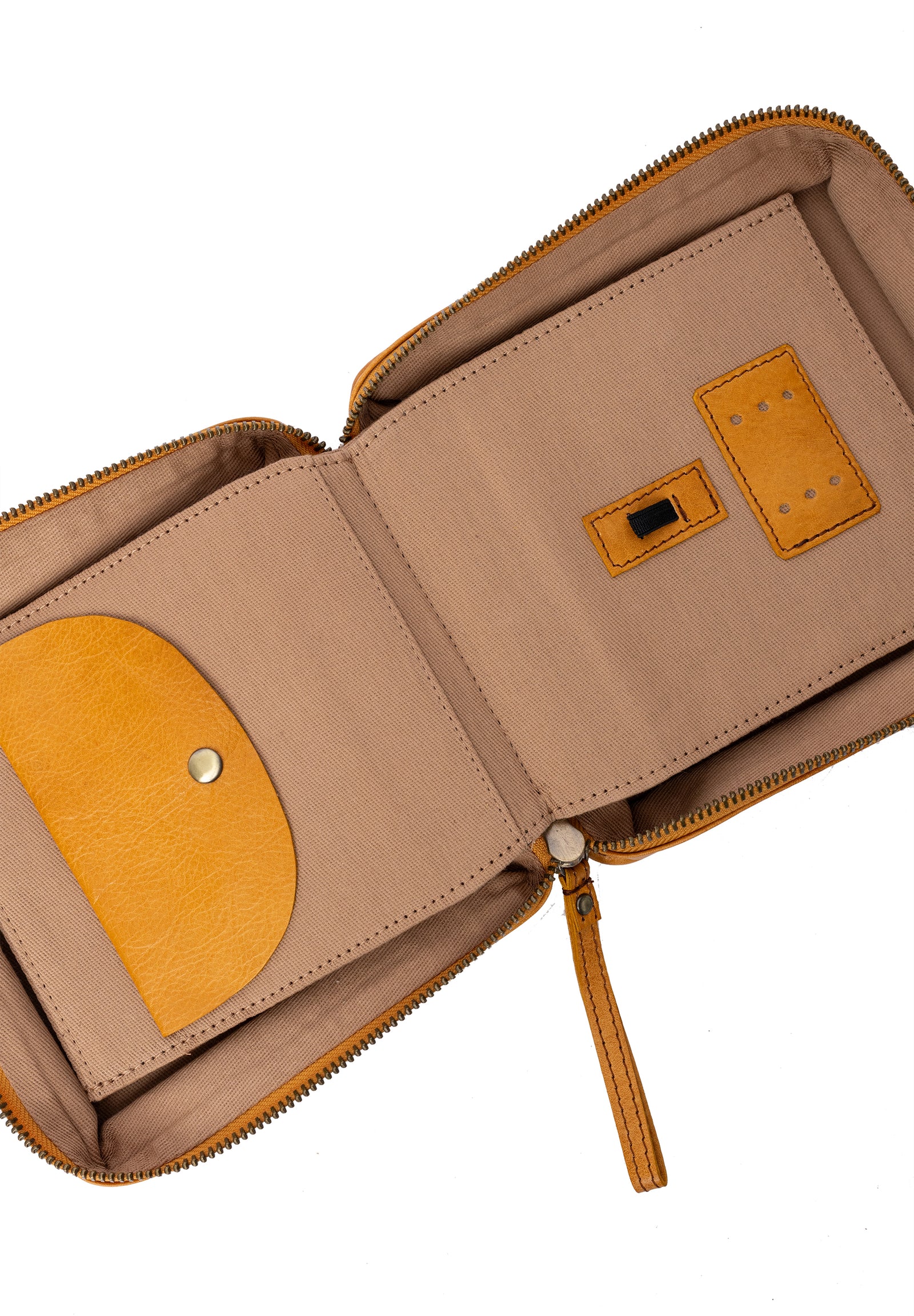 Project 83 Interchangeable Needle Case by Re:Designed