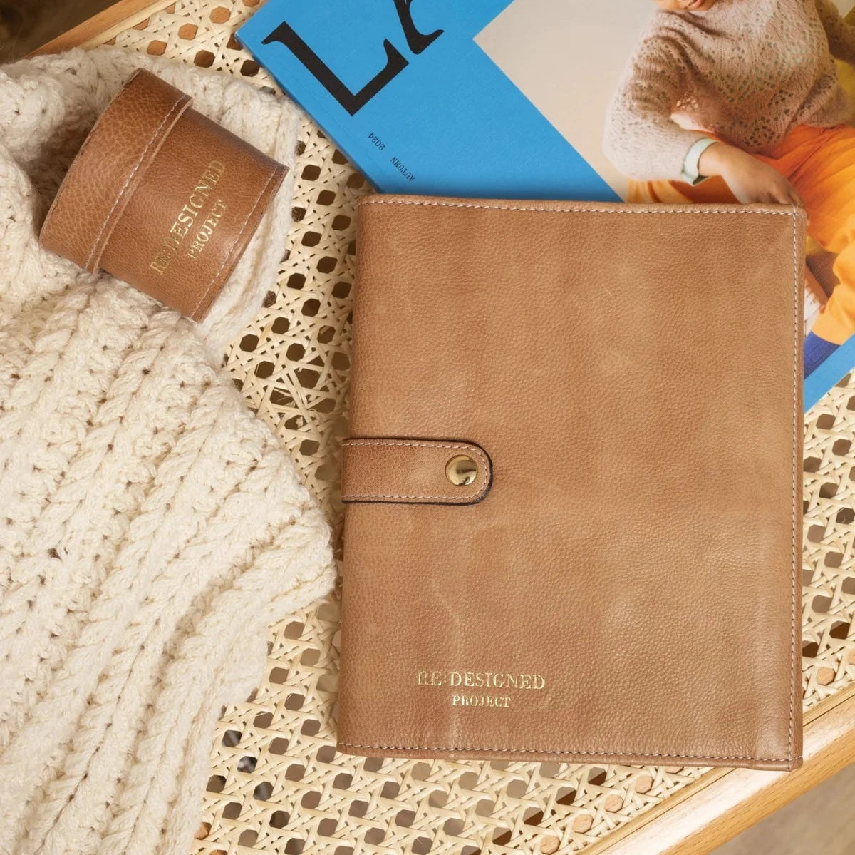 Torn&Cut 14 Interchangeable Needle Case by Re:Designed Re:Designed