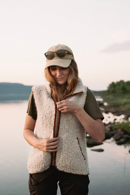 Unfolding Landscapes by Ronja Hakalehto