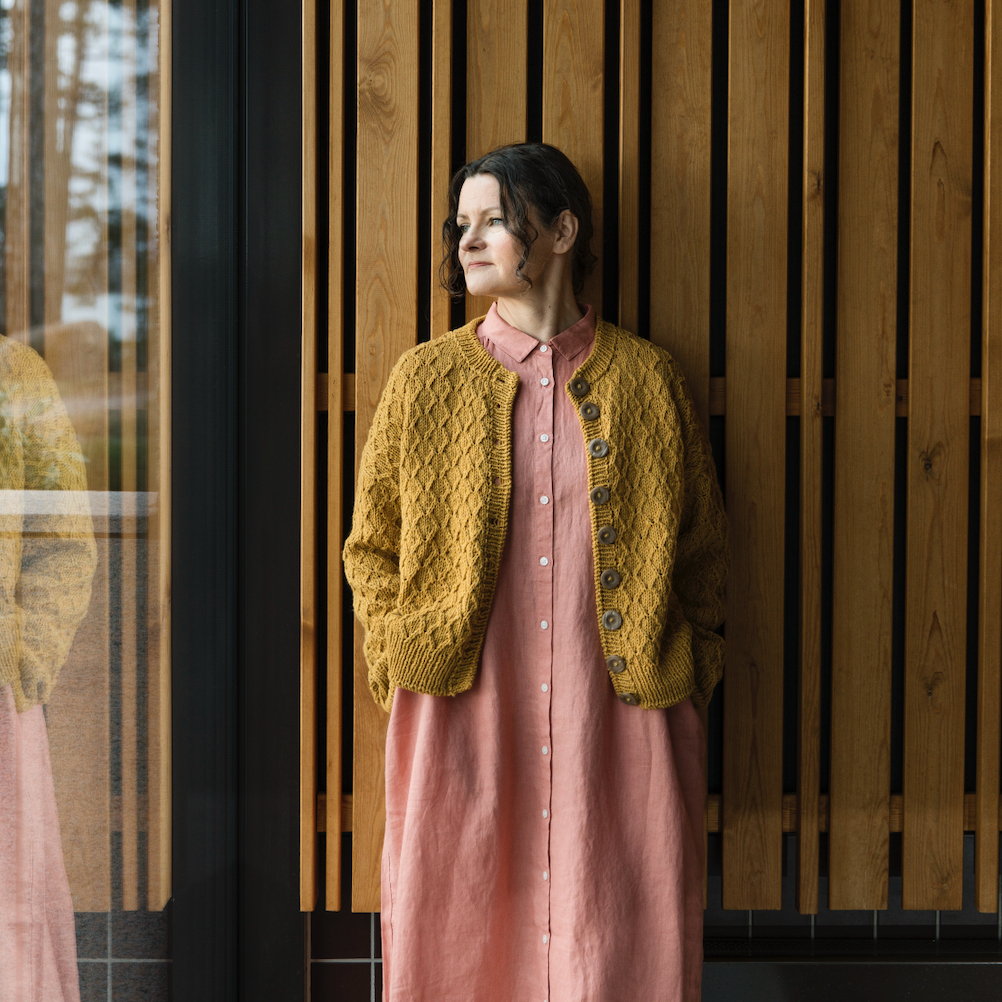 Entwined: Cables, Lace and Knitted Textures by Meiju Kallio