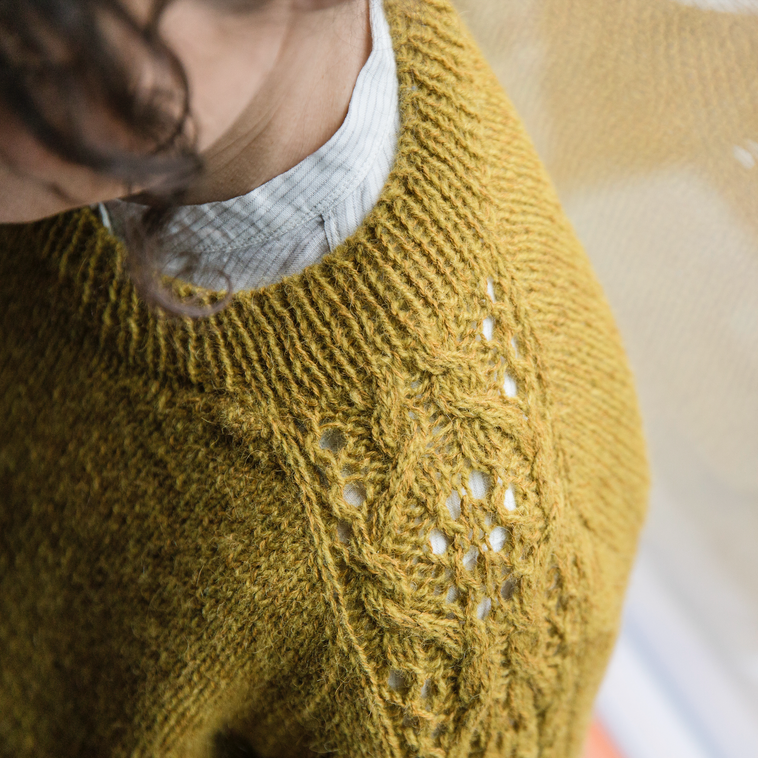 Entwined: Cables, Lace and Knitted Textures by Meiju Kallio