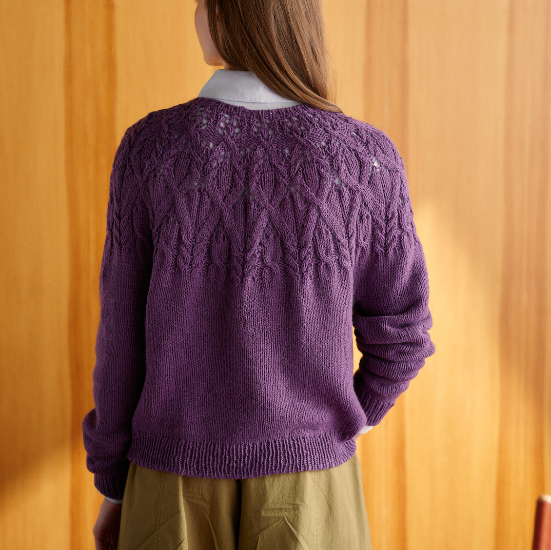 Entwined: Cables, Lace and Knitted Textures by Meiju Kallio