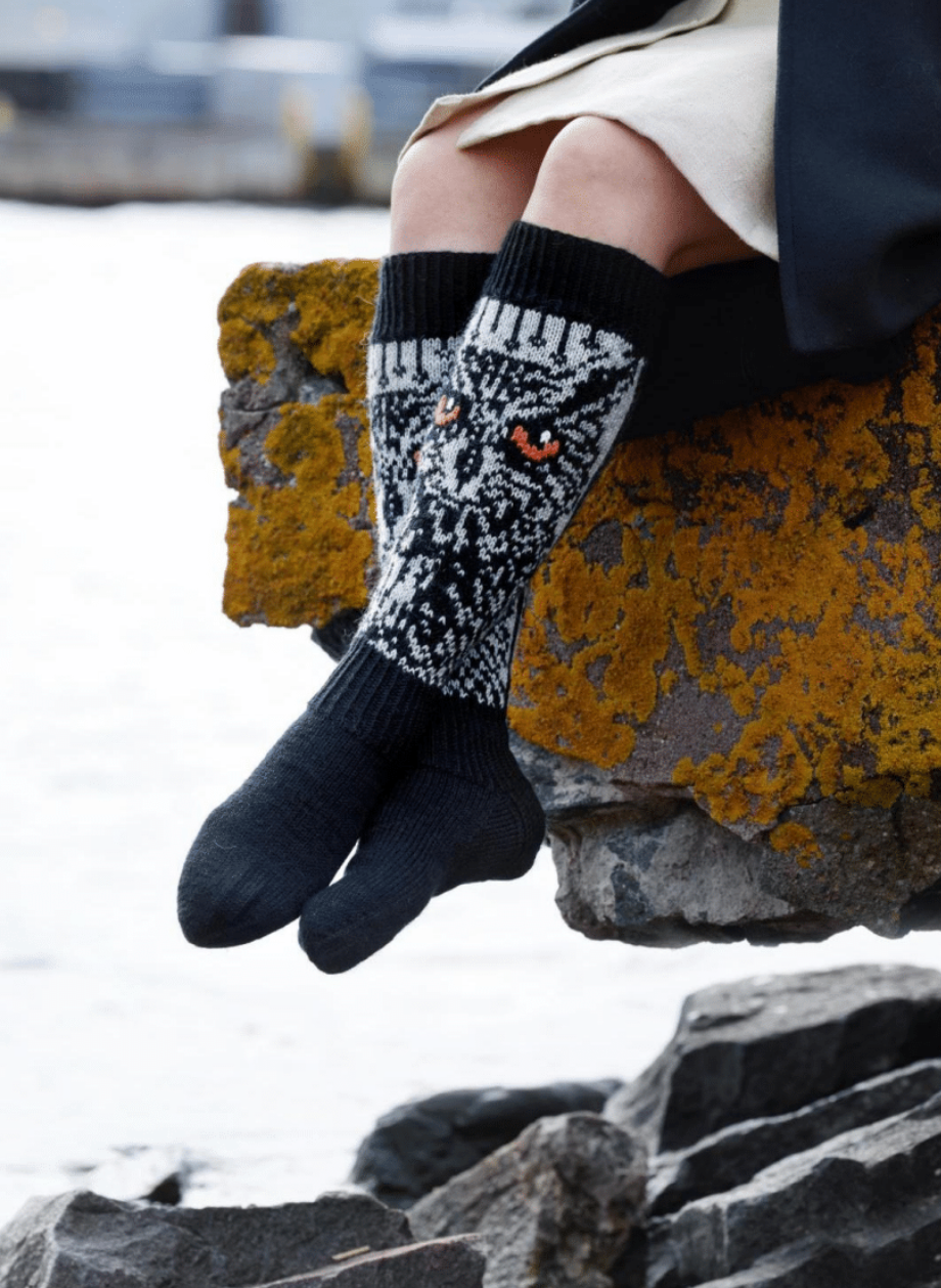 Beloved Patterns Magazine  - Issue 2 by Laine