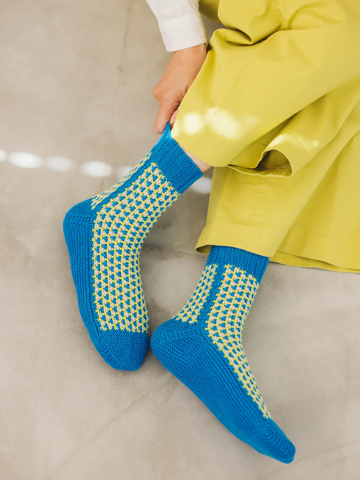 Sock Knitting Club by Amirisu