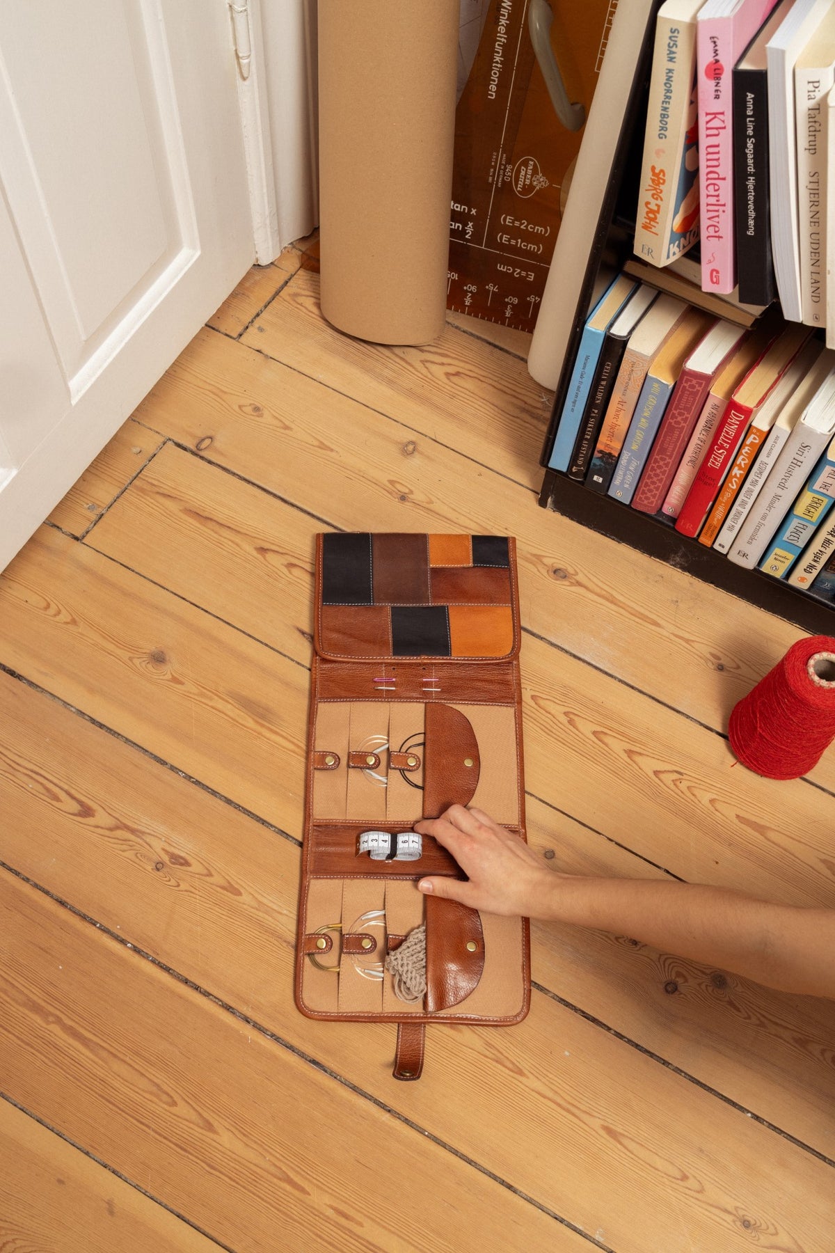 Torn&Cut 14 Interchangeable Needle Case by Re:Designed