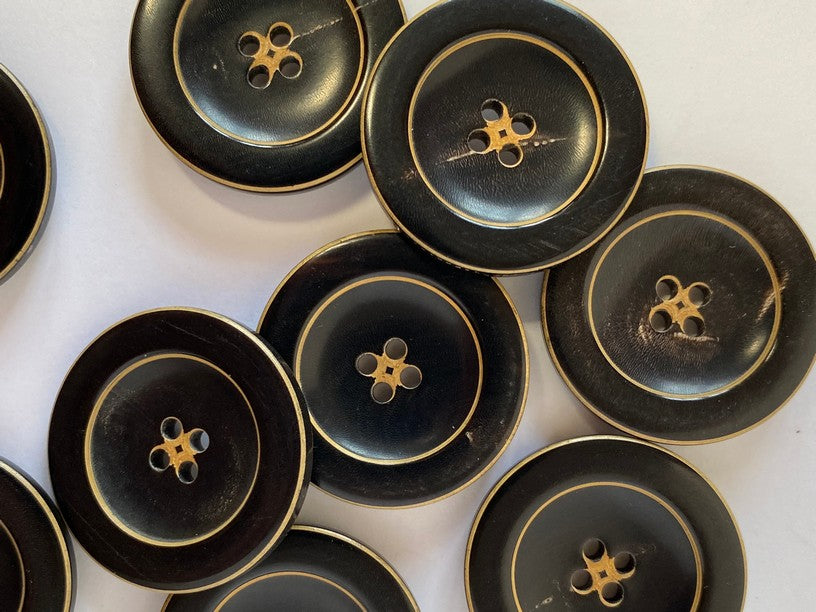 30mm - Dark Horn Buttons