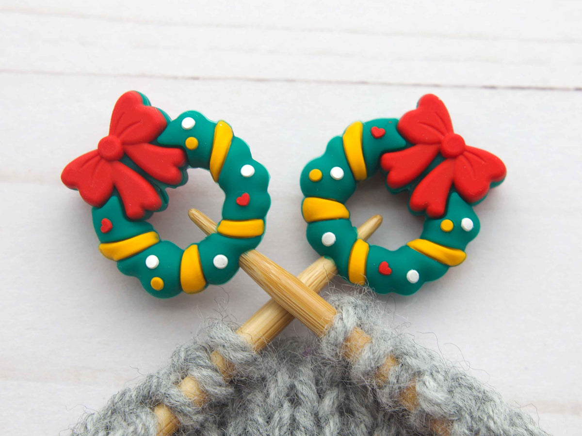 Christmas Wreath | Stitch Stoppers Fox &amp; Pine Stitches