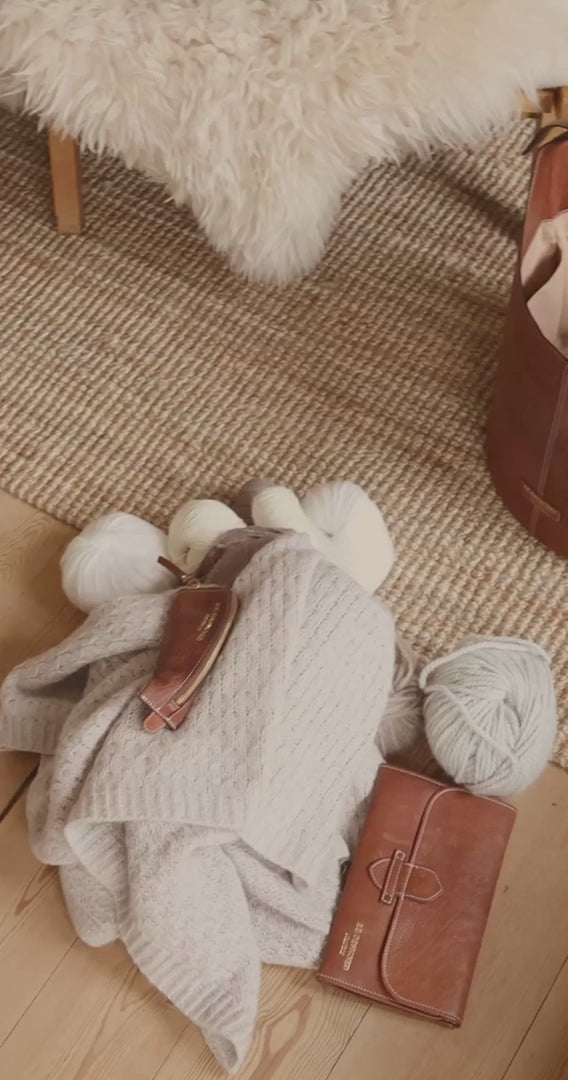 Project 27: Yarn Barrel by Re:Designed