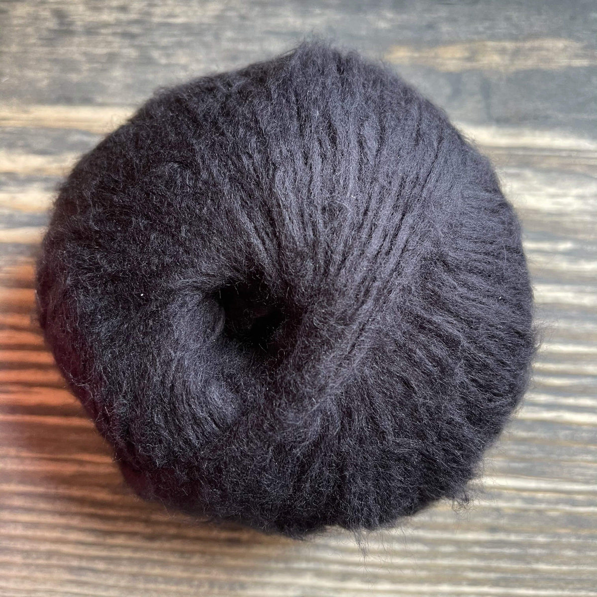 Neela Sweater Kit in Suave Pascuali