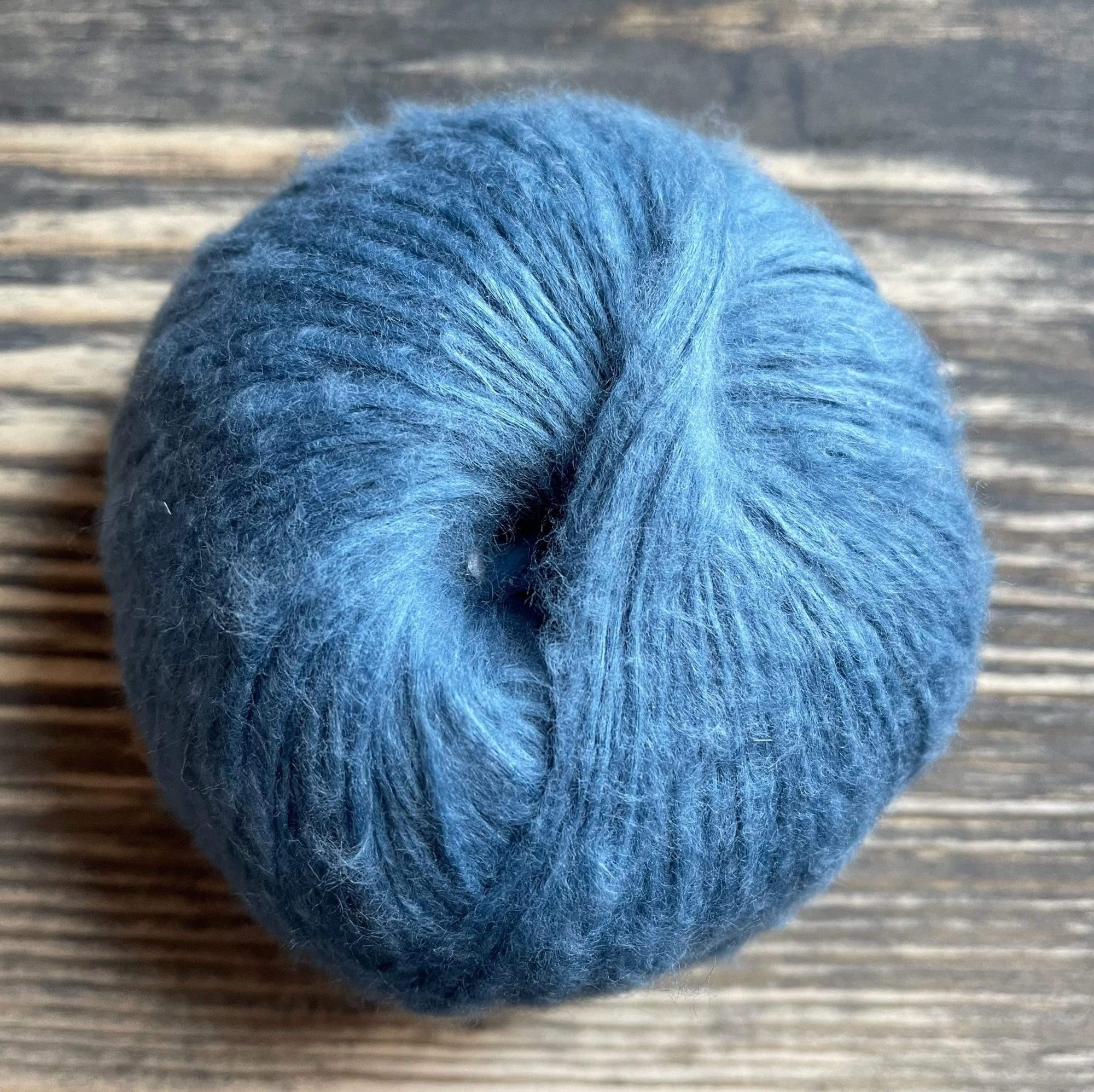 Neela Sweater Kit in Suave Pascuali