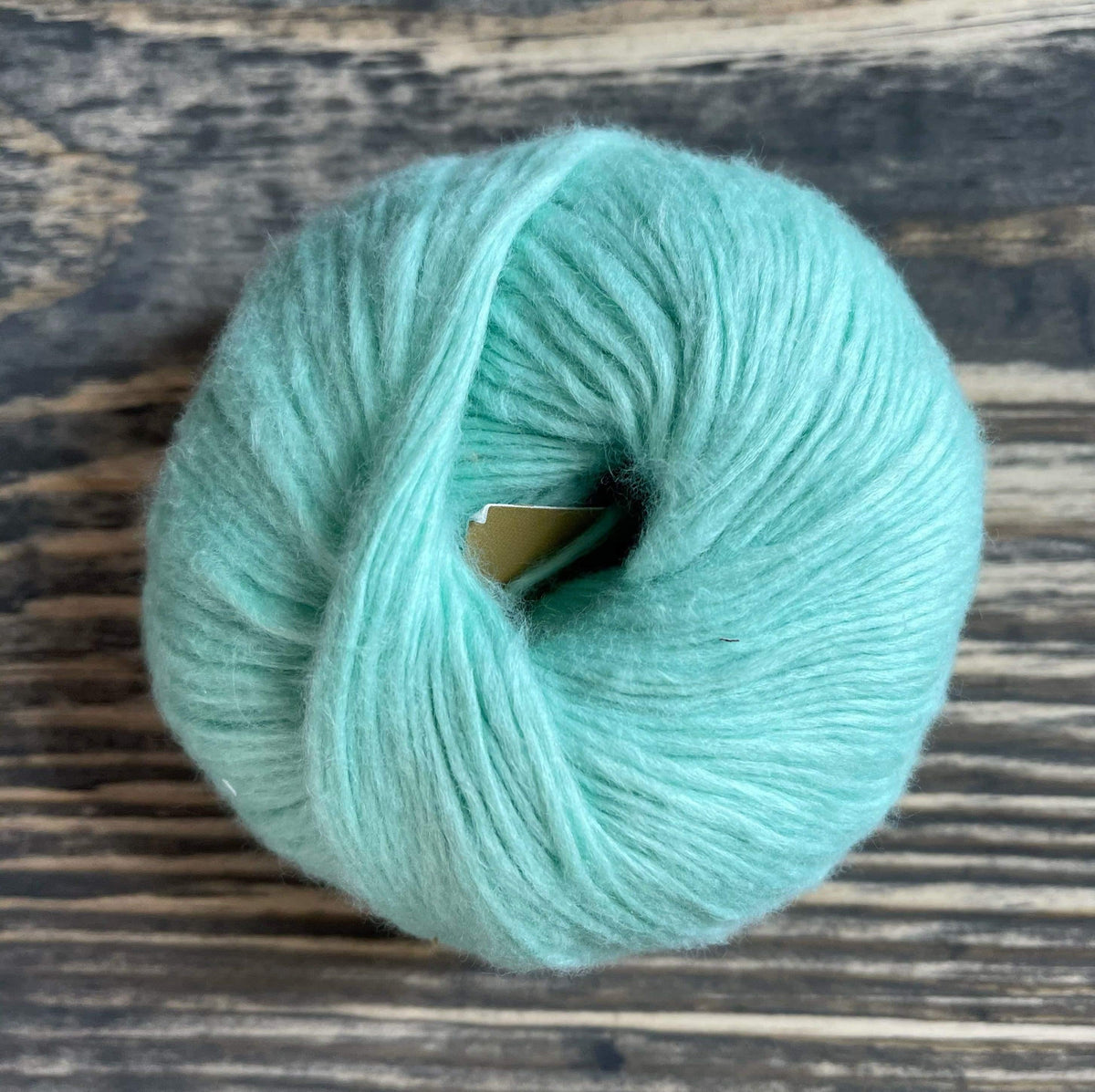 Neela Sweater Kit in Suave Pascuali