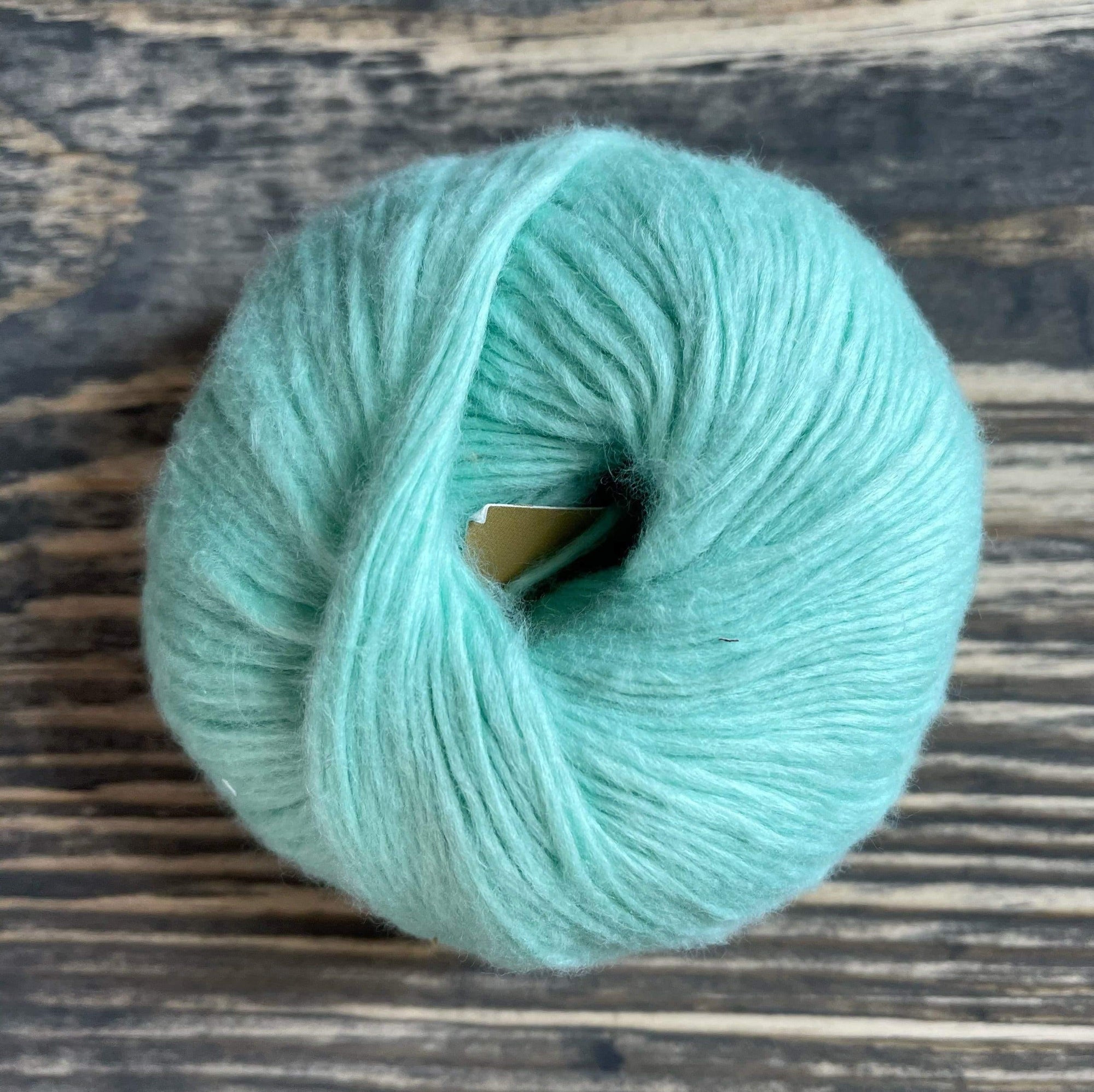 Neela Sweater Kit in Suave Pascuali