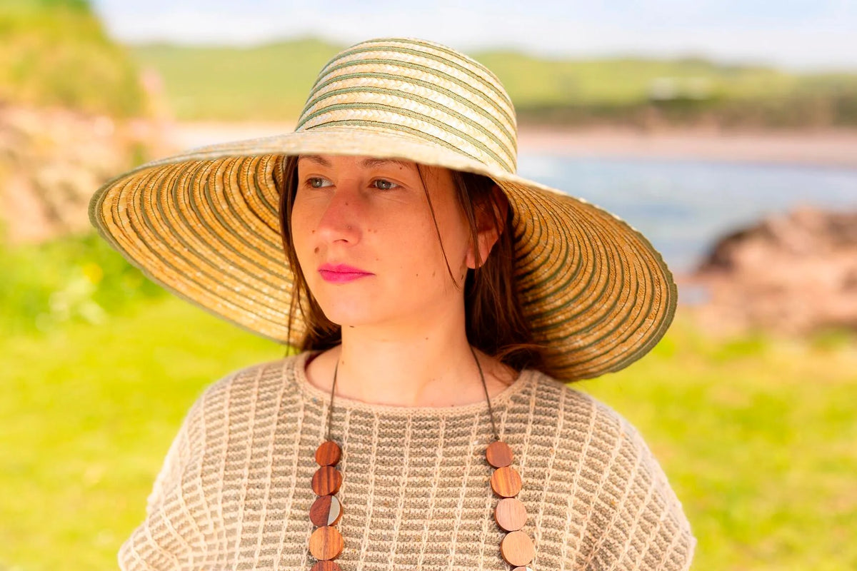 Margery Allingham's Mysterious Knits