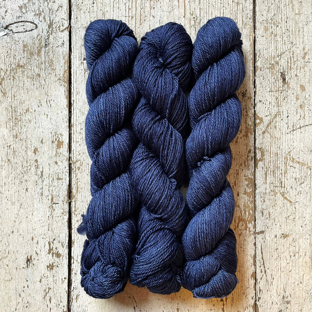 16 Fingering Urth Yarns