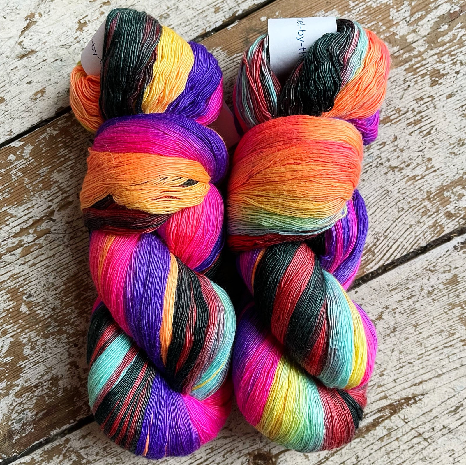 Cashmere Ombré 2 ply 150g by Artyarns Artyarns