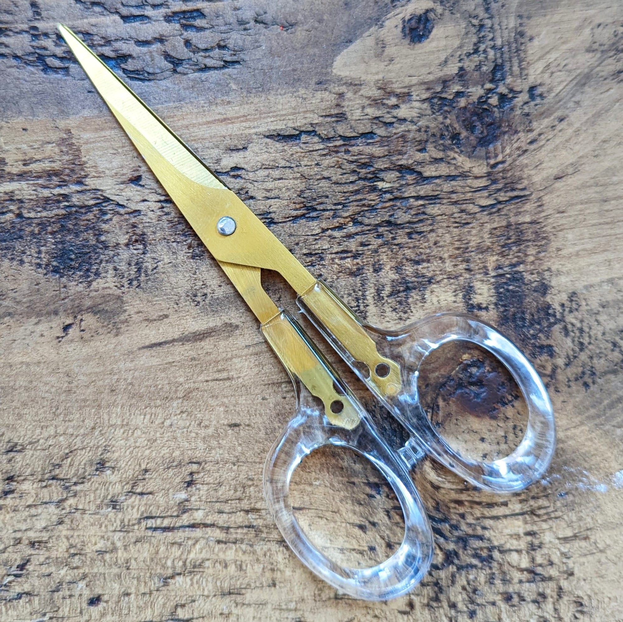 Acrylic and Brushed Gold Embroidery Scissors tribeyarns