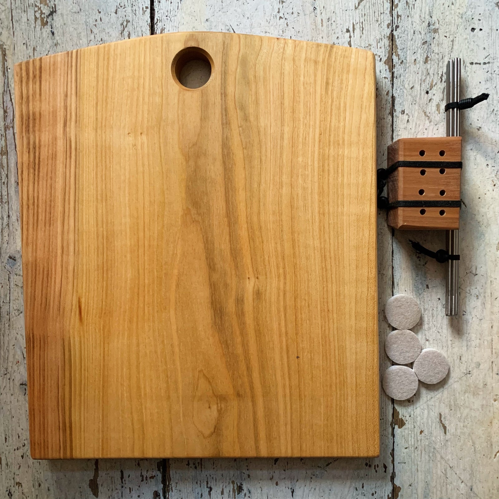 Blocking Board & Pins - Local Cherry tribeyarns