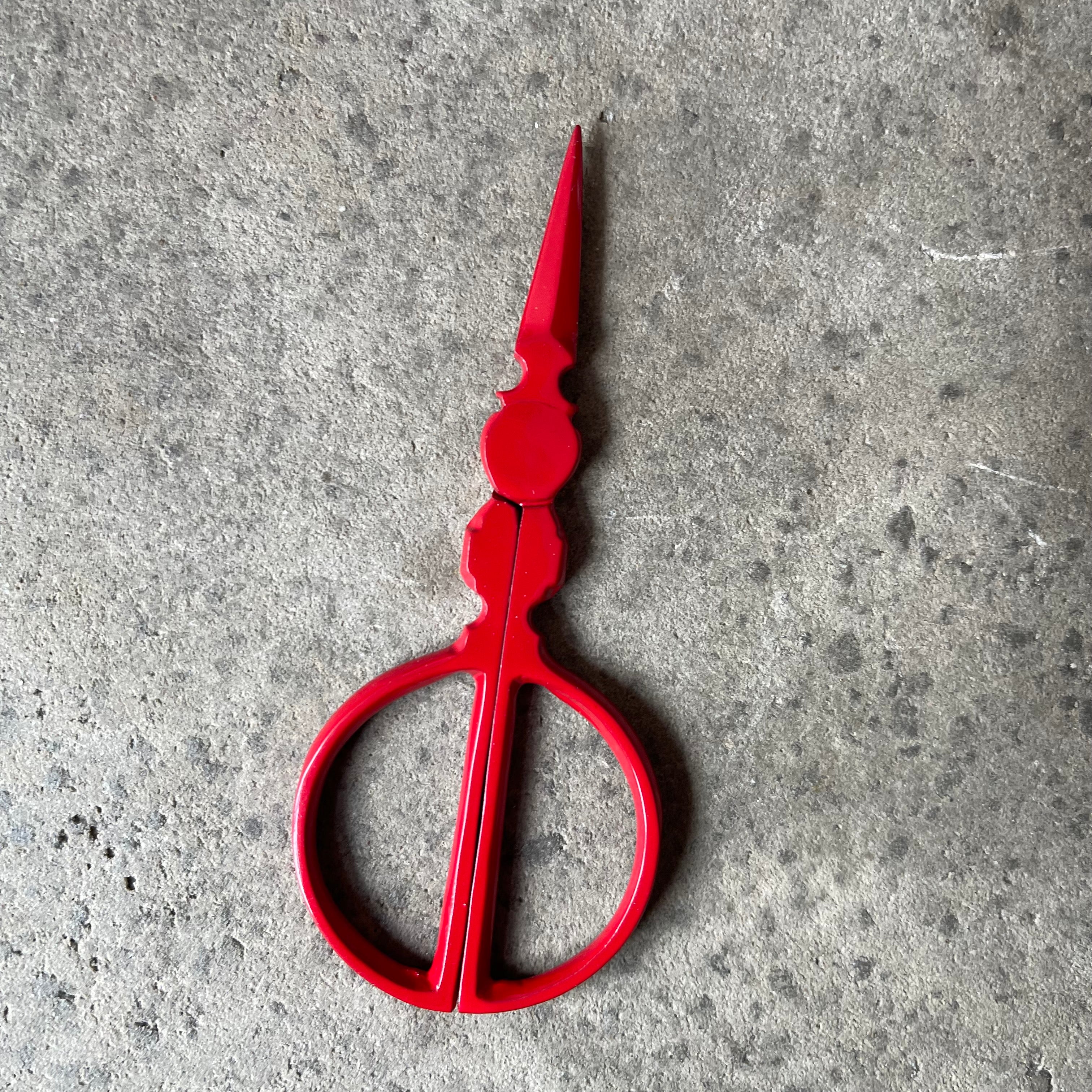 Miniature Roly Poly Scissors, TSA Approved