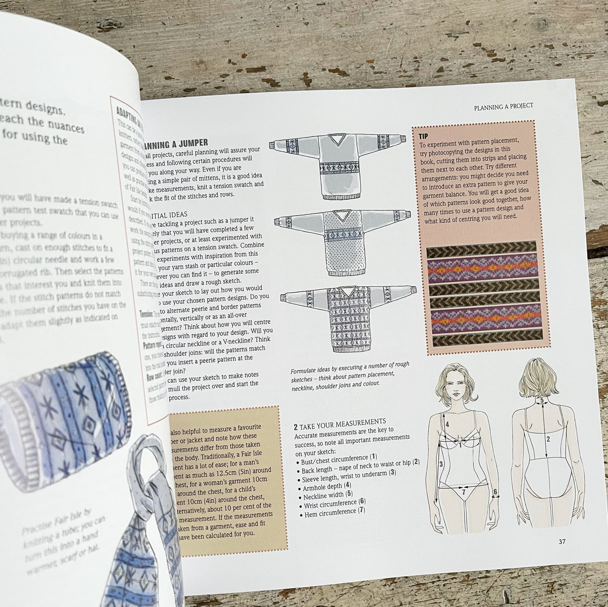 200 Fair Isle Designs by Mary Jane Mucklestone Search Press