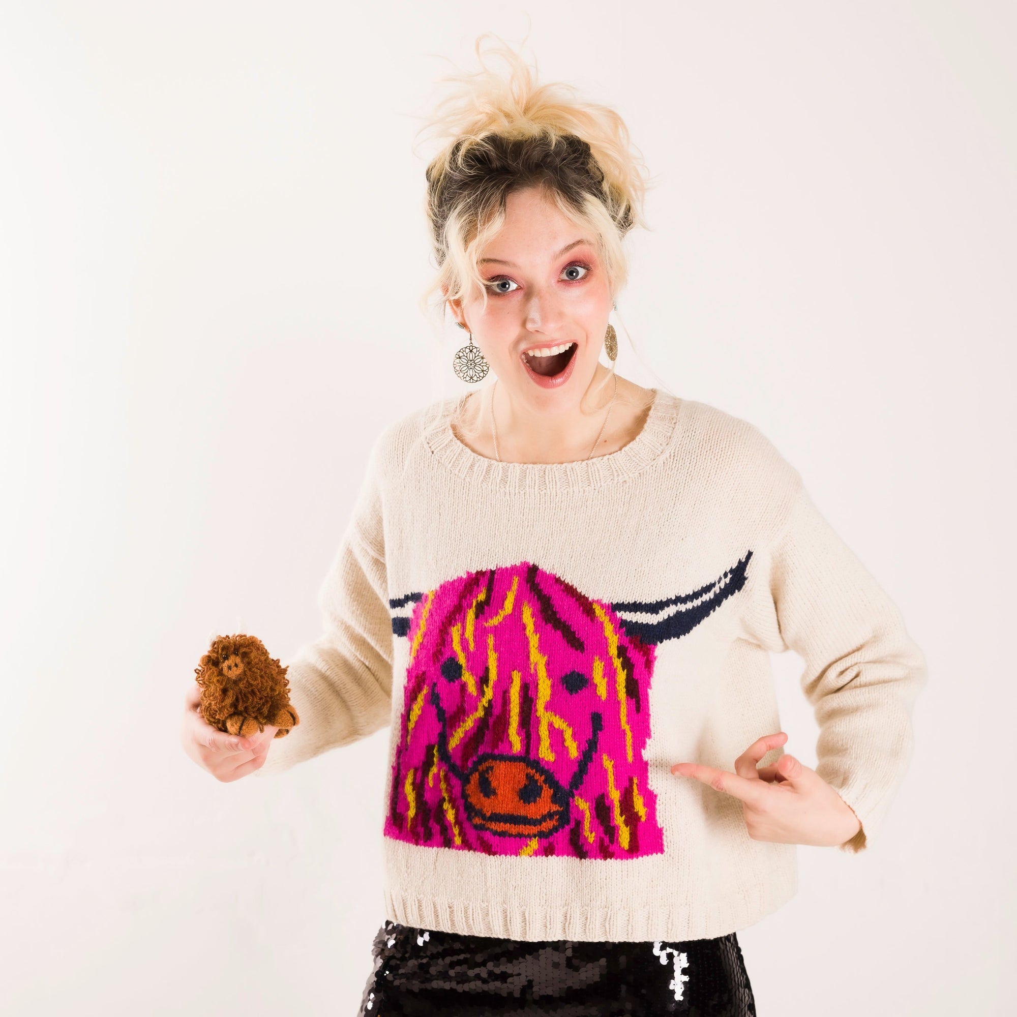 Aggie the Highland Cow Jumper Kit Di Gilpin